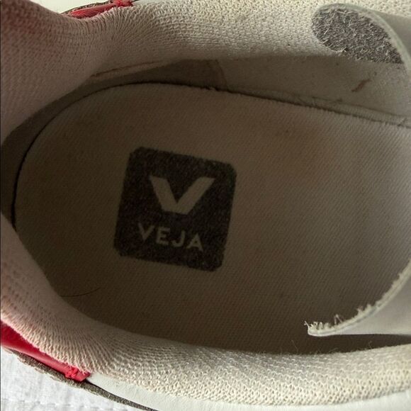 Veja V-10 Leather Sneakers White Black Red Women’s Size 8 (EU 39) - Picture 9 of 15